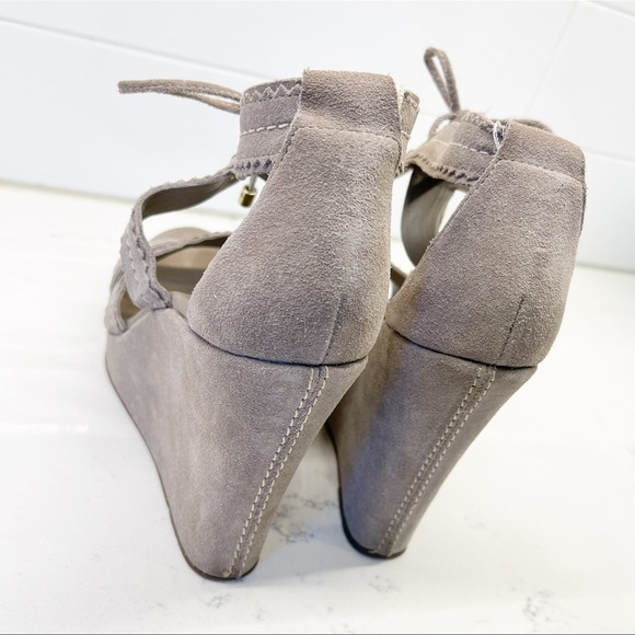 Juicy Couture Dennie Suede Wedges - Picture 11 of 16